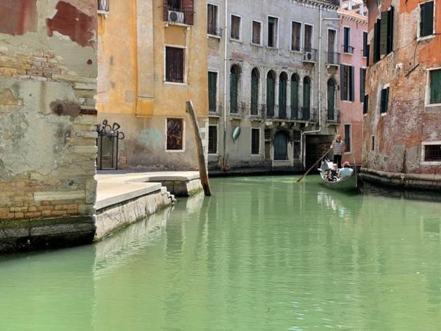 San Marco Apartment With Canal View Venedig Eksteriør billede