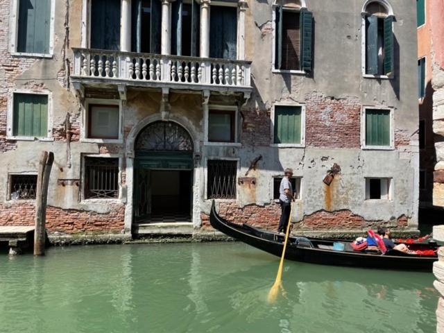 San Marco Apartment With Canal View Venedig Eksteriør billede